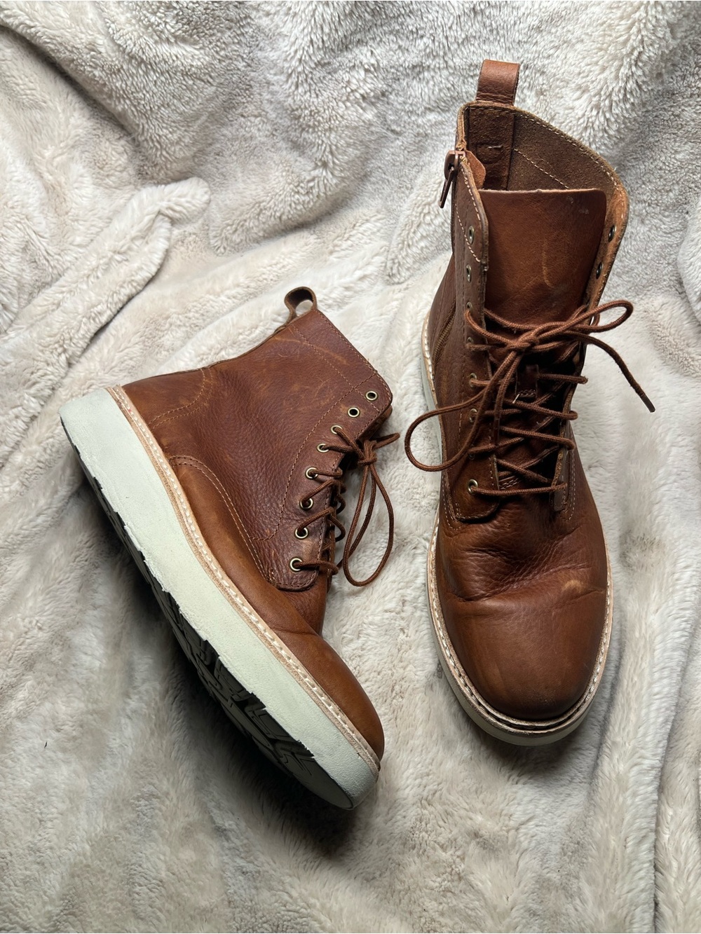 Clarks Boots womens 9.5